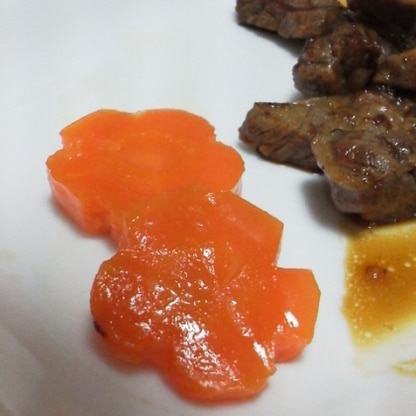 お肉の付け合せにレンジで簡単にできました。レンジでできると本当に時短ですよね～。美味しく味付けできました。